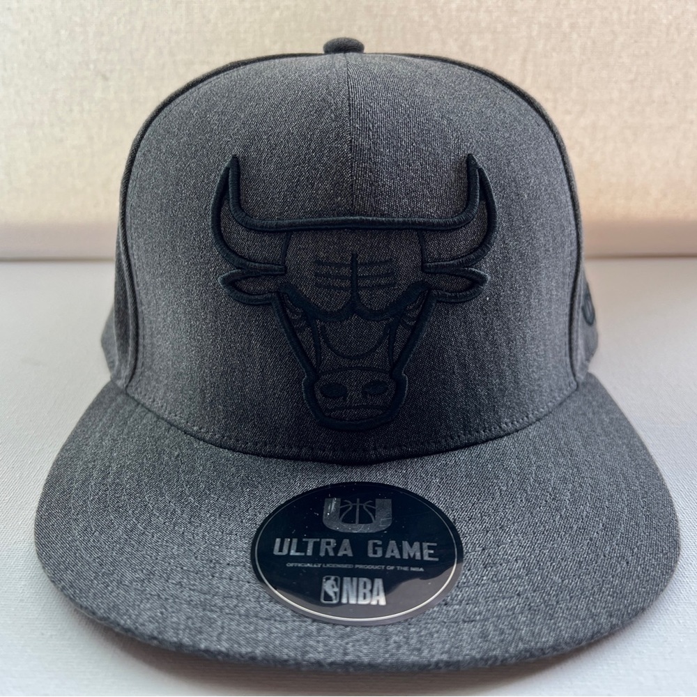 Chicago Bulls NBA Ultra Game Team Adjustable Snapback Hat Charcoal / Black OSFM